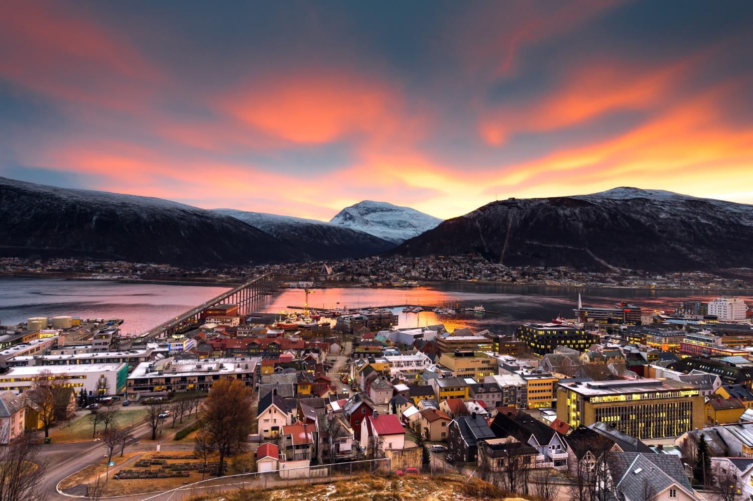 Appartamento Med Fantastisk Utsikt. Tromsø